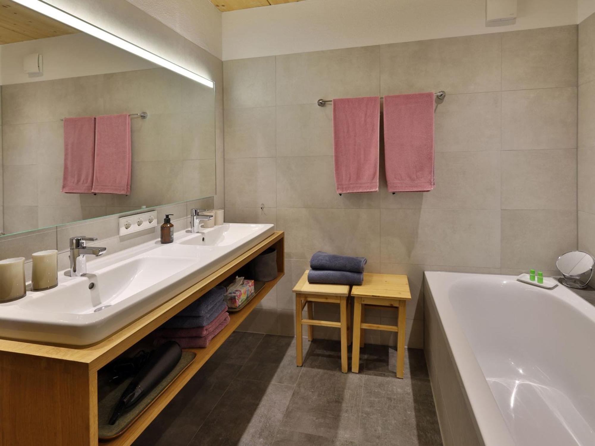 Designerwohnungen "Beim Schmied" In Chiemseenaehe Traunreut Luaran gambar